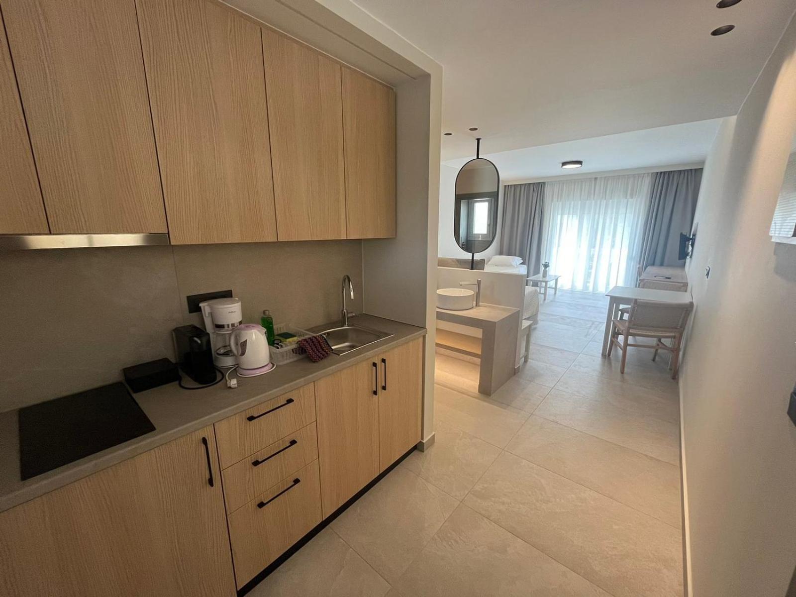 פליאוחורה Mediterranean Sea Top Floor מראה חיצוני תמונה
