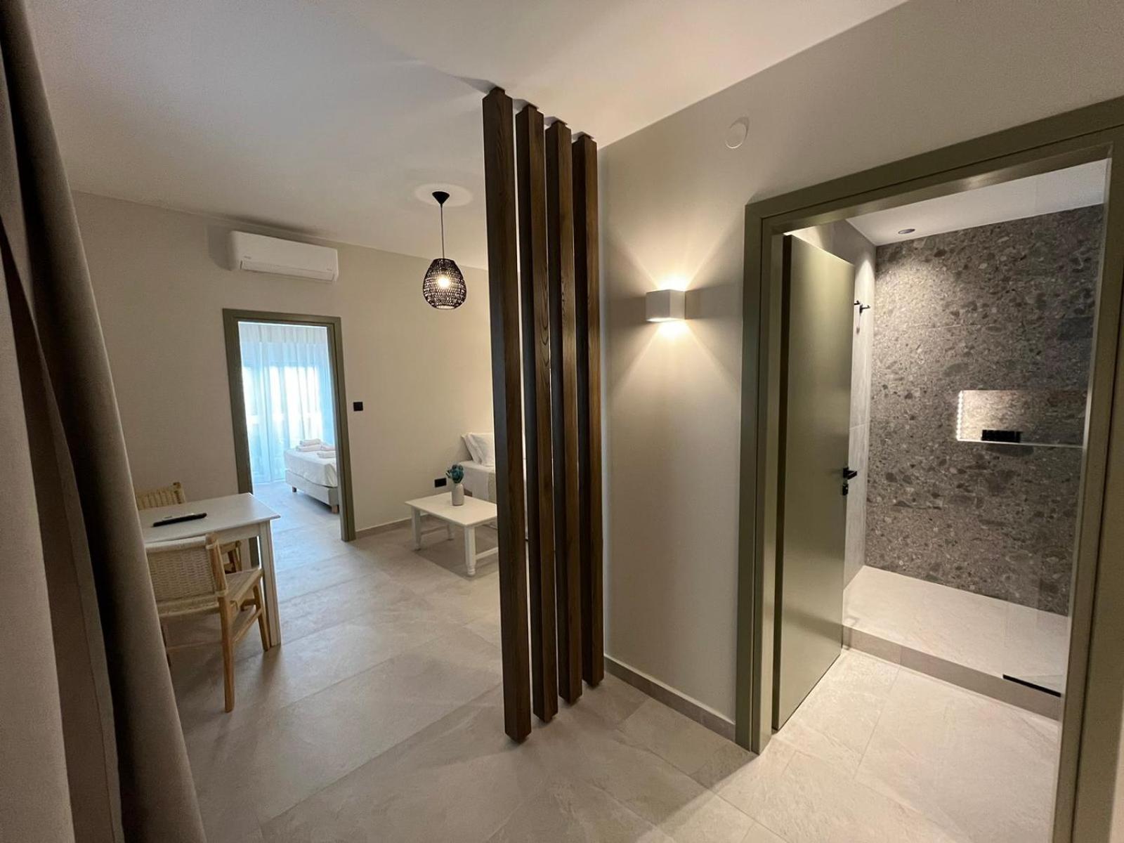 פליאוחורה Mediterranean Sea Top Floor מראה חיצוני תמונה