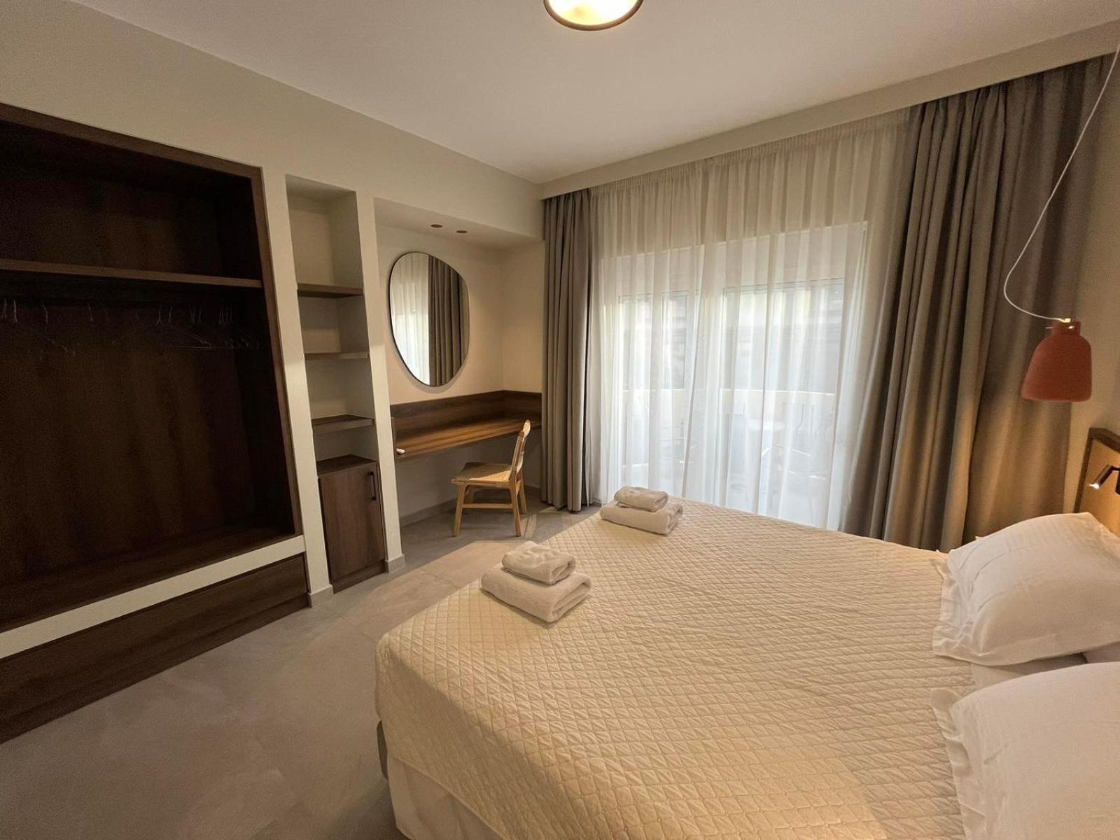 פליאוחורה Mediterranean Sea Top Floor מראה חיצוני תמונה