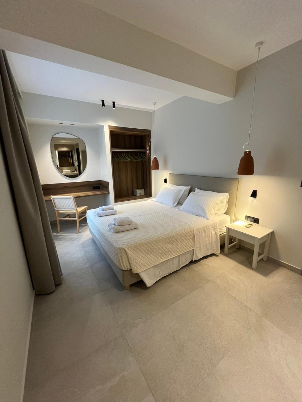 פליאוחורה Mediterranean Sea Top Floor מראה חיצוני תמונה