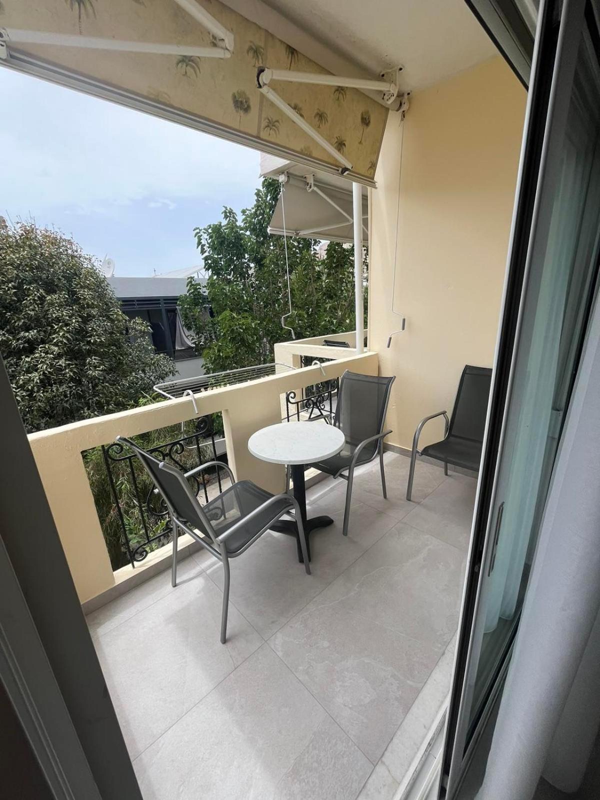 פליאוחורה Mediterranean Sea Top Floor מראה חיצוני תמונה