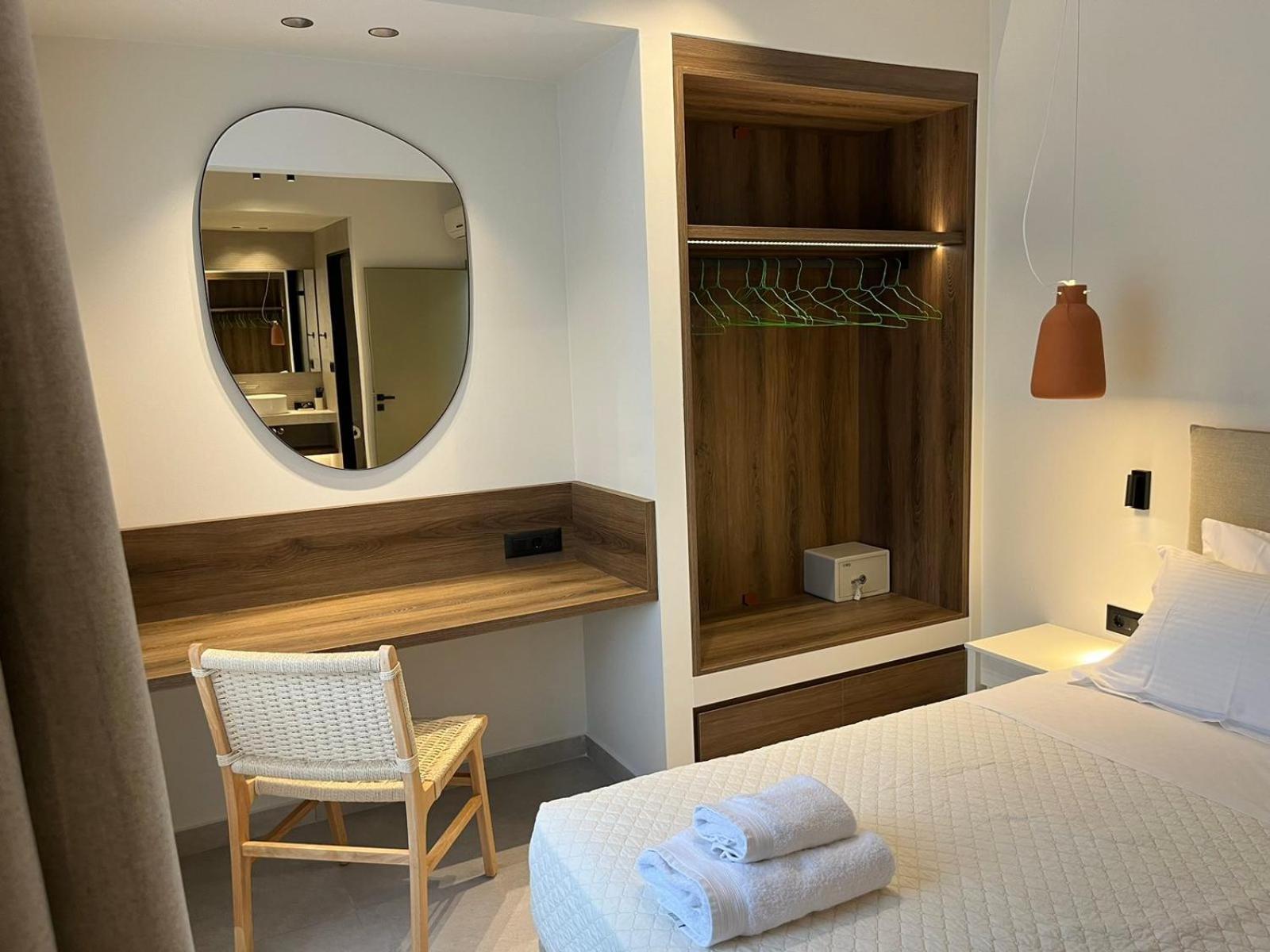 פליאוחורה Mediterranean Sea Top Floor מראה חיצוני תמונה