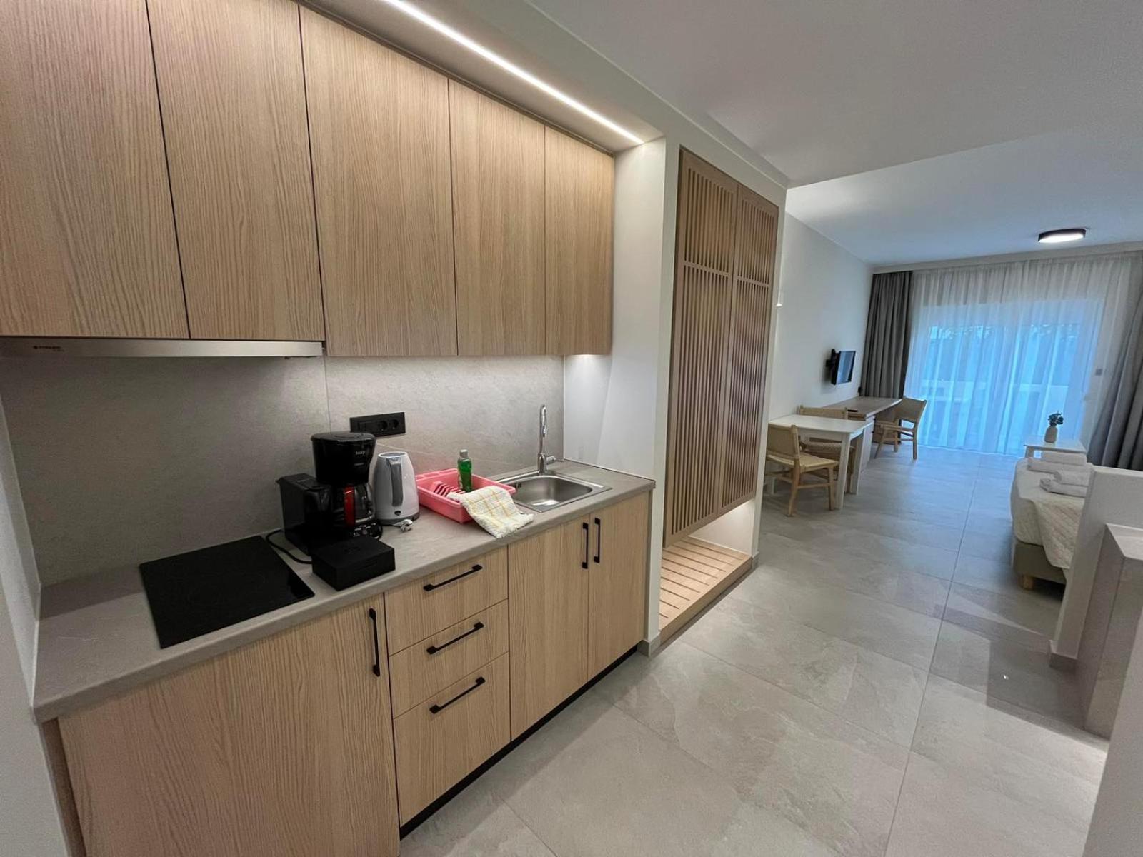 פליאוחורה Mediterranean Sea Top Floor מראה חיצוני תמונה