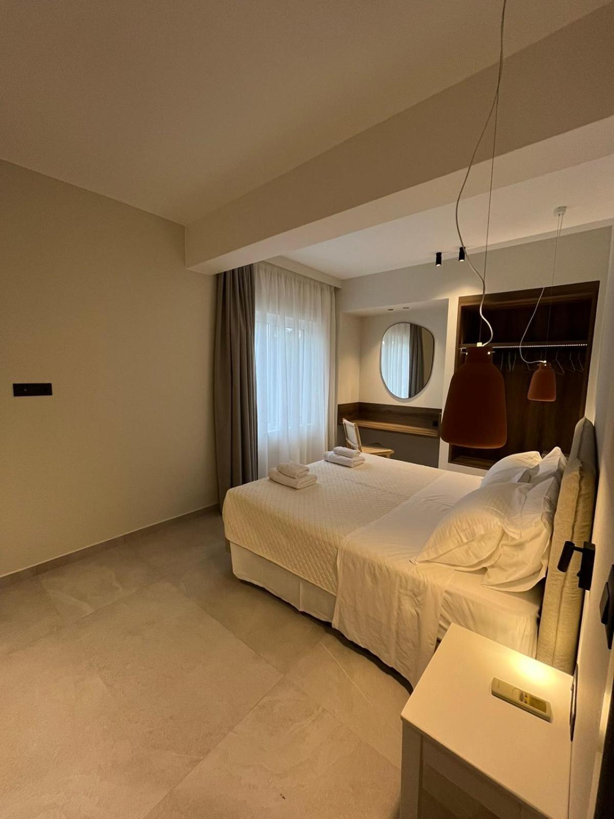 פליאוחורה Mediterranean Sea Top Floor מראה חיצוני תמונה