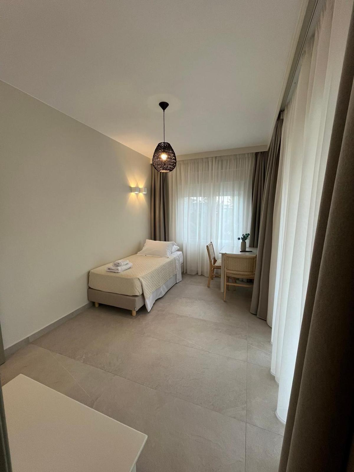 פליאוחורה Mediterranean Sea Top Floor מראה חיצוני תמונה
